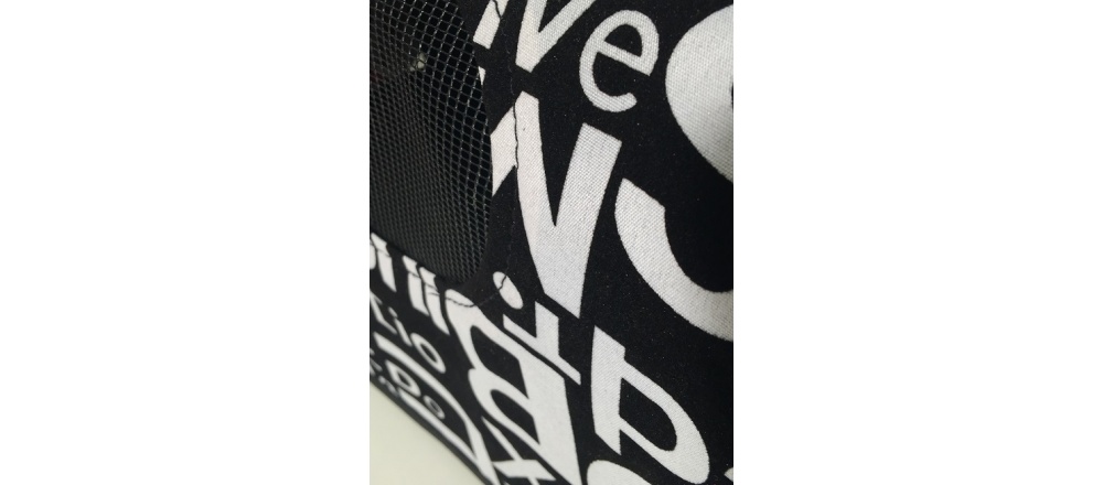 Kutyahordozó S méret